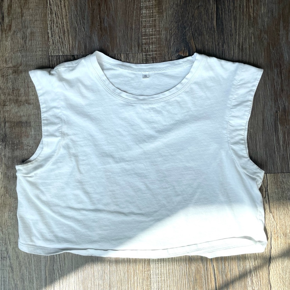 Cropped Workout Top